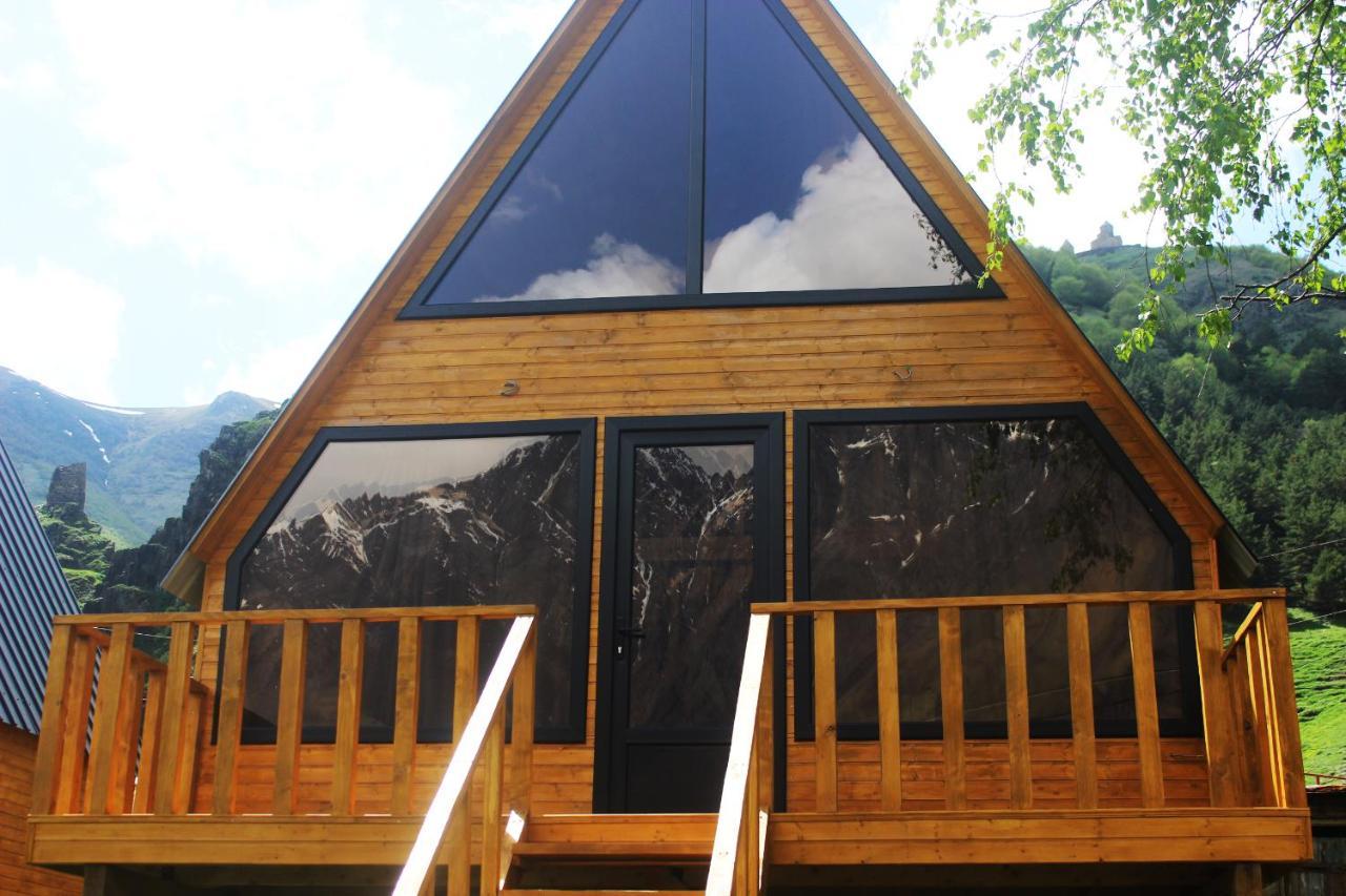 Pine Chalet Kazbegi Exterior foto