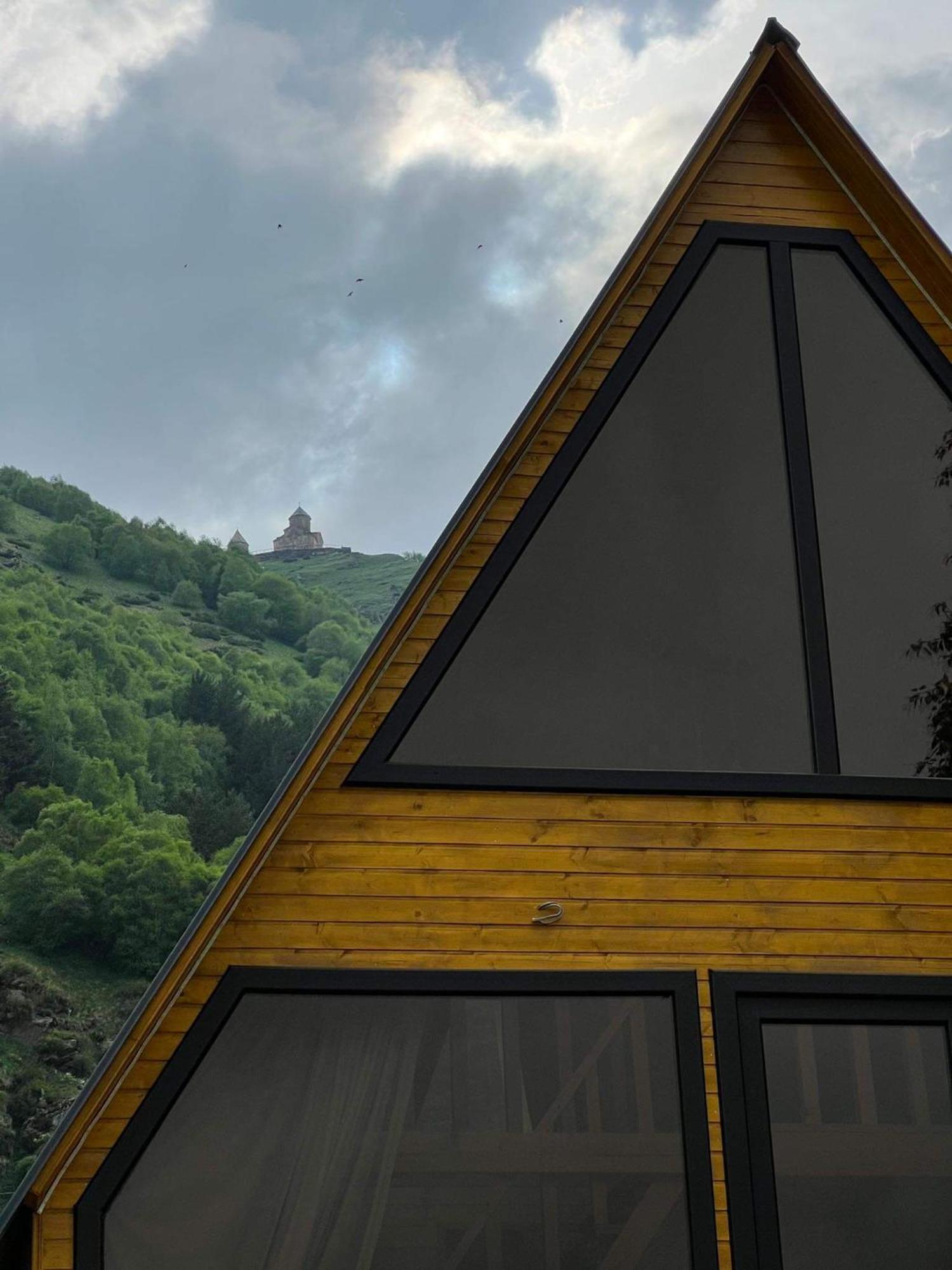 Pine Chalet Kazbegi Cameră foto